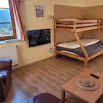 Kubu 3 Samostatný S Kuchyní Apartamento